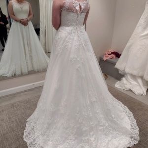 Plus size wedding dress Brides by Young Wedding Dress